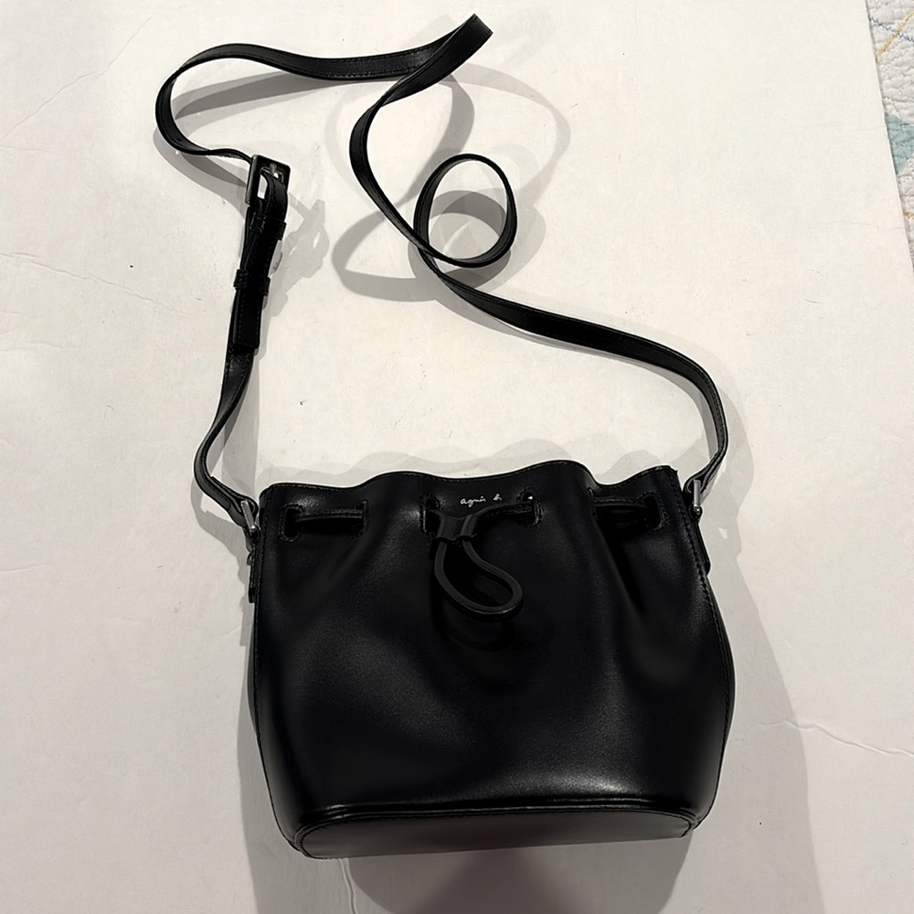 Agnes B. Black Crossbody Bag - Picture 2 of 14